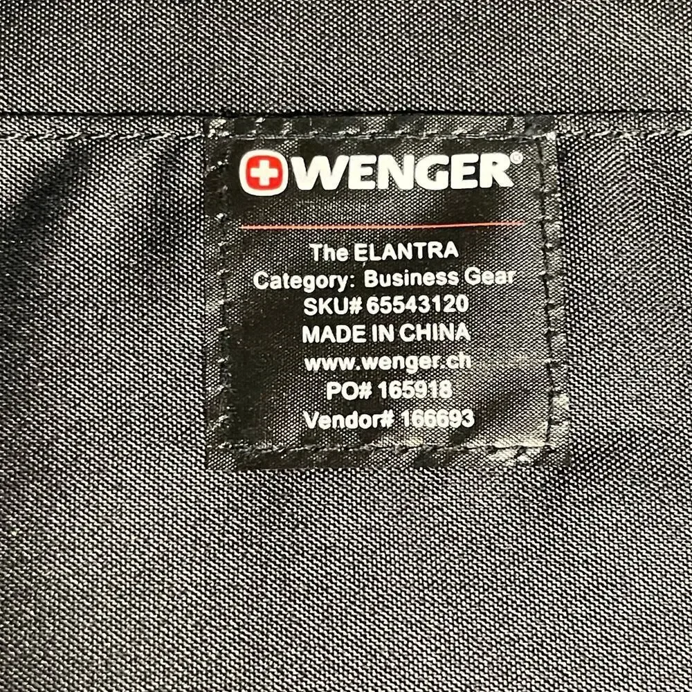 NWT Wenger SwissGear The ELANTRA Laptop Messenger Bag 13